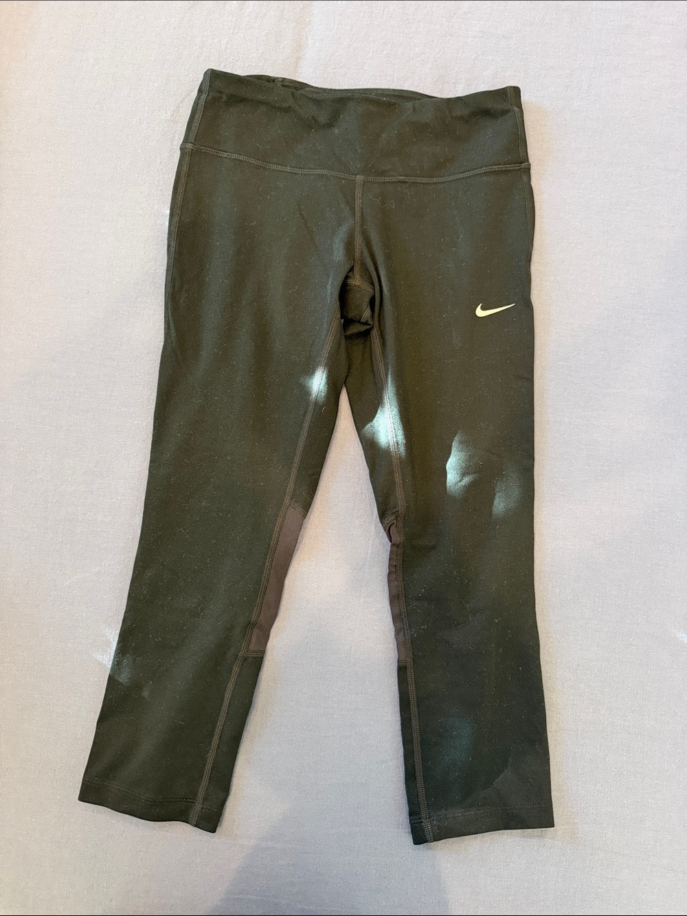 Nike Women’s Black Capri Leggings with Swoosh